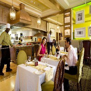 Pivot Montecasino 4*